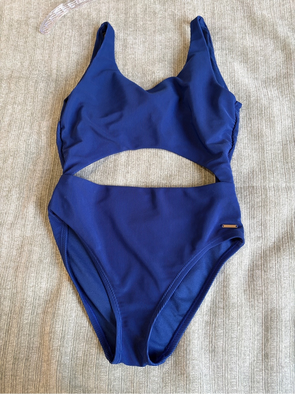 SPEEDO keyhole ribbed one piece navy Women’s
